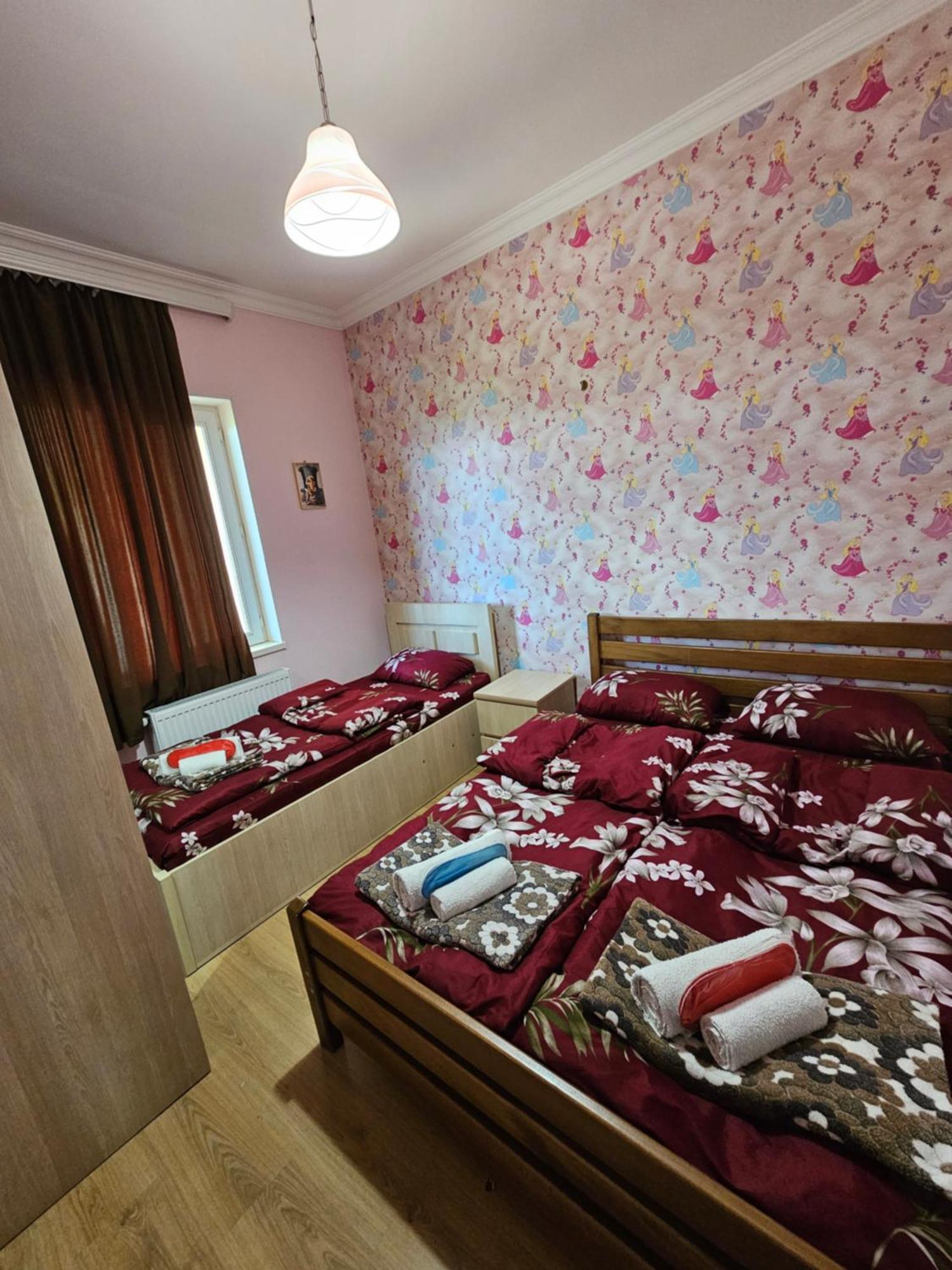 Guesthouse Different Тбилиси Экстерьер фото