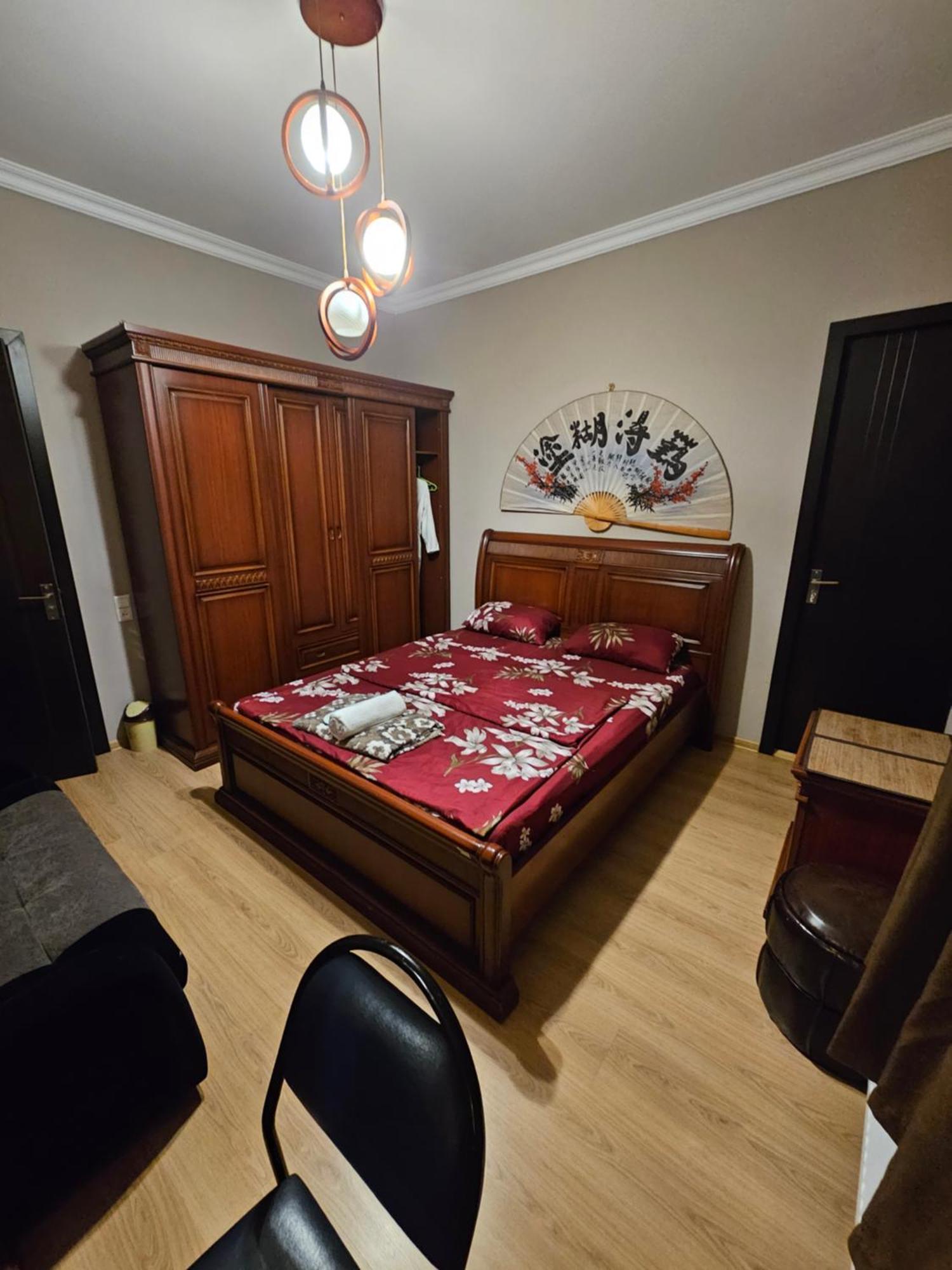 Guesthouse Different Тбилиси Экстерьер фото